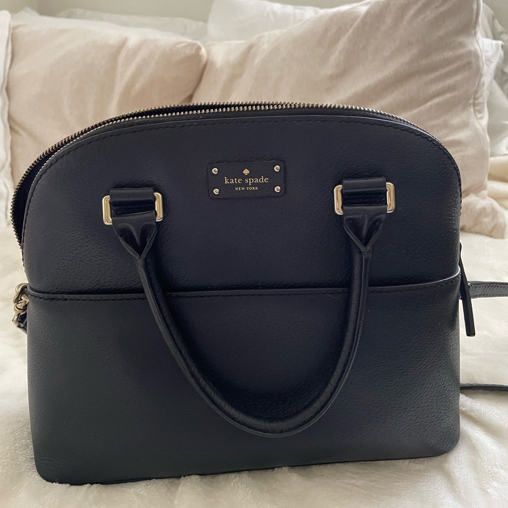 Black Kate Spade Crossbody Purse!